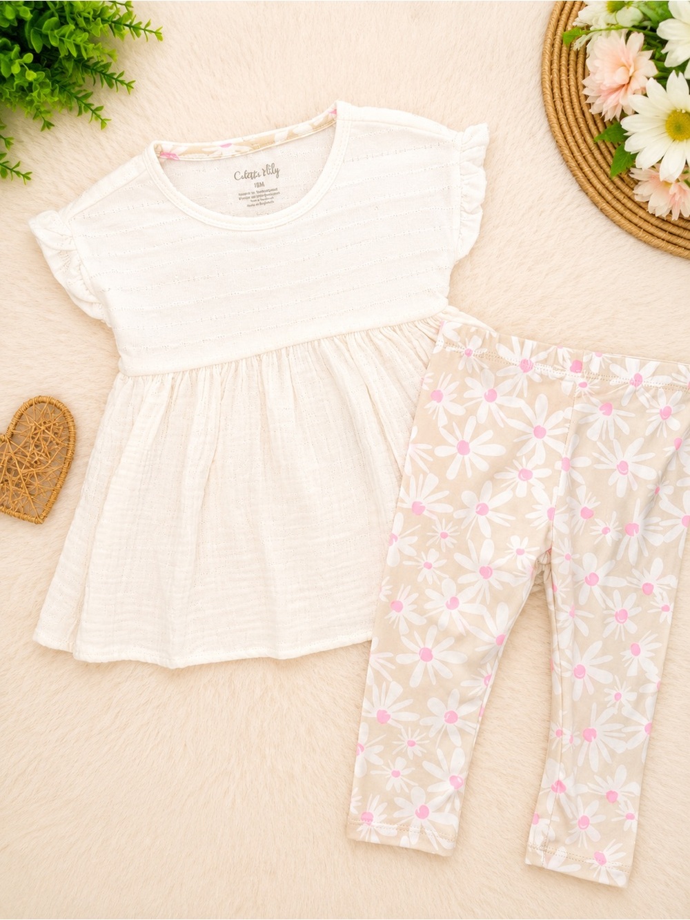 Colette Lilly Toddler Girls 2 Piece Outfit Size 18M Daisy Leggings Top Set